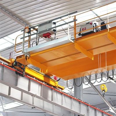 یورپی اوور ہیڈ کرین